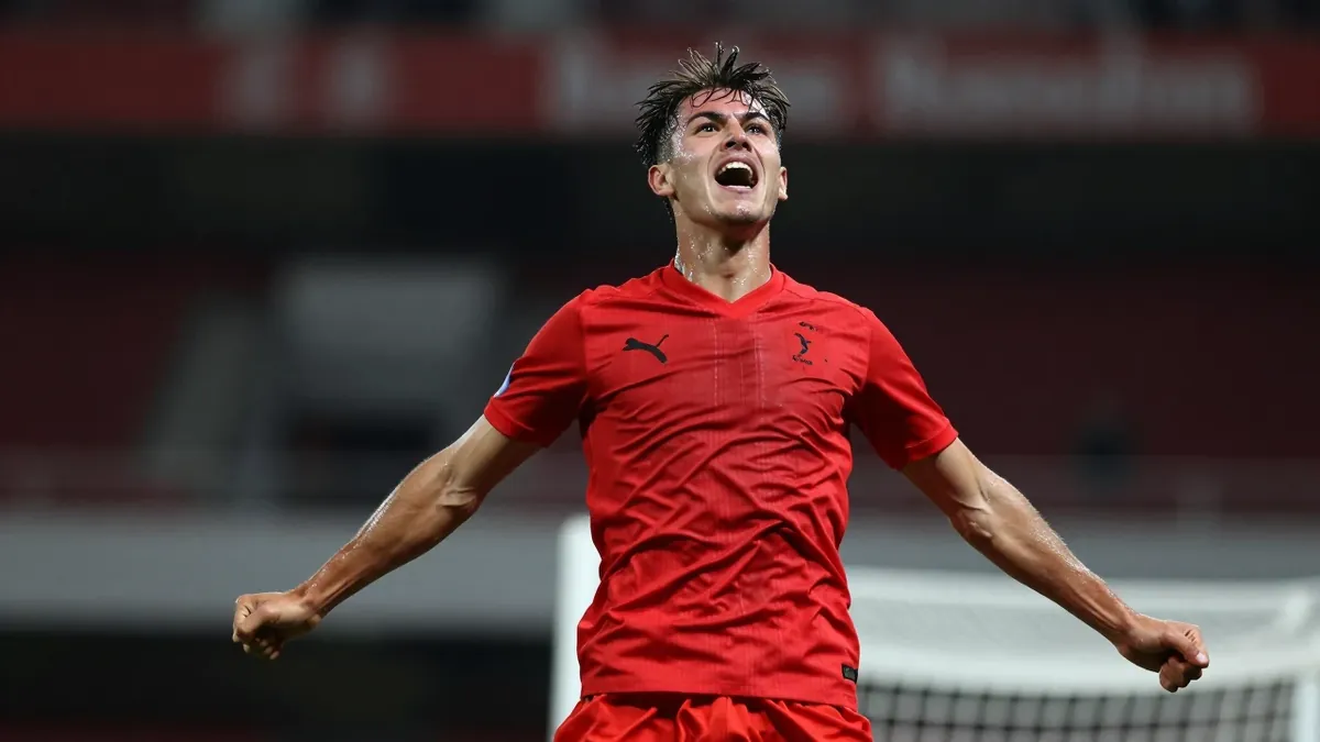 Crewe Alexandra exited the Carabao Cup after a 3-2 defeat at Barnsley, where Joel Ewusi became the club's youngest ever...