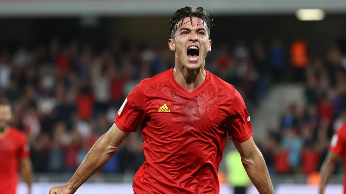 Crewe Alexandra fought back twice to draw 2-2 with Walsall at the Mornflake Stadium, with Reece Hutchinson's last-gasp...